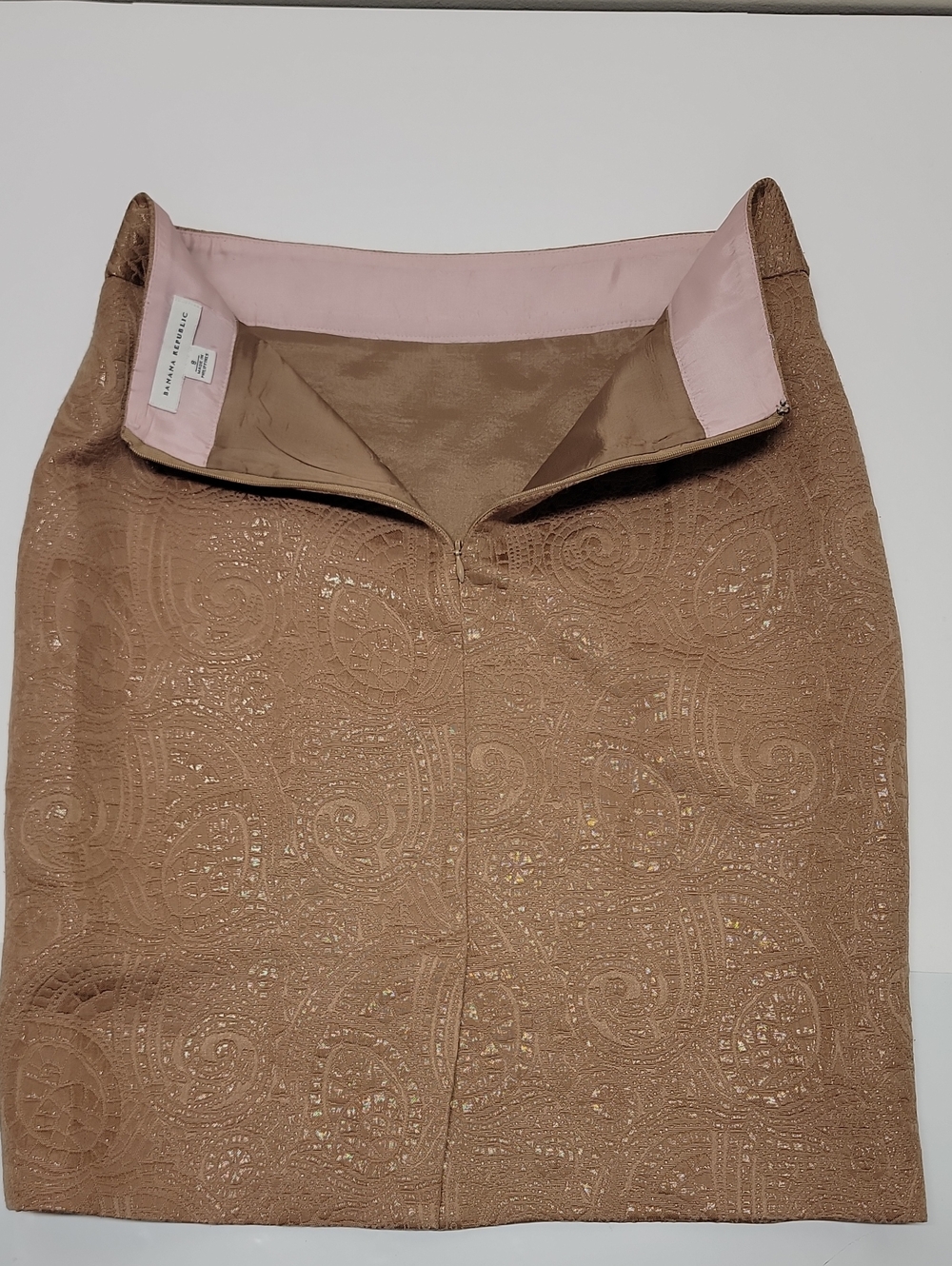 Banana Republic Warm Golden Textured Pencil Mini Skirt Sz 8 - Picture 7 of 12